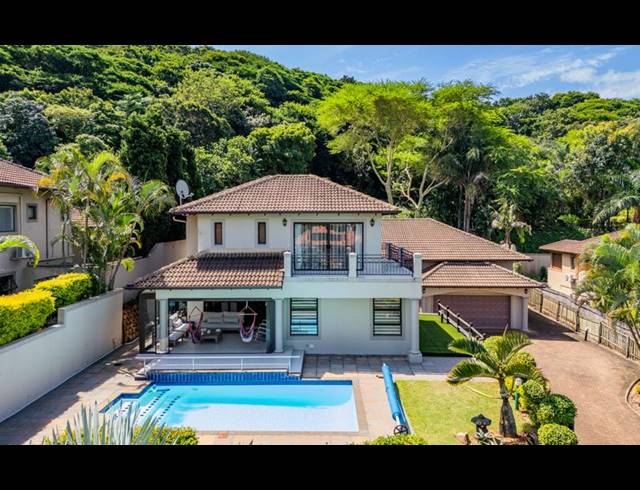 4 BEDROOM HOUSE FOR SALE IN UMHLANGA CENTRAL